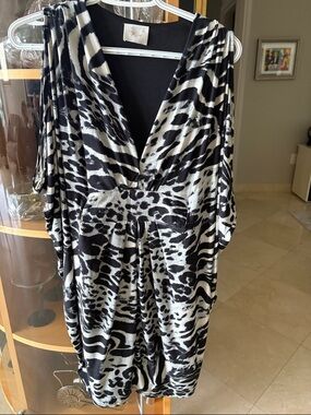 Black & White Animal Print Mini Dress with V-Neck